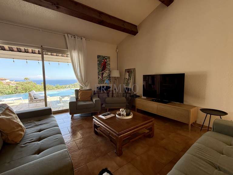 House with Sea view Roquebrune-sur-Argens - 3 bedrooms - 124m²