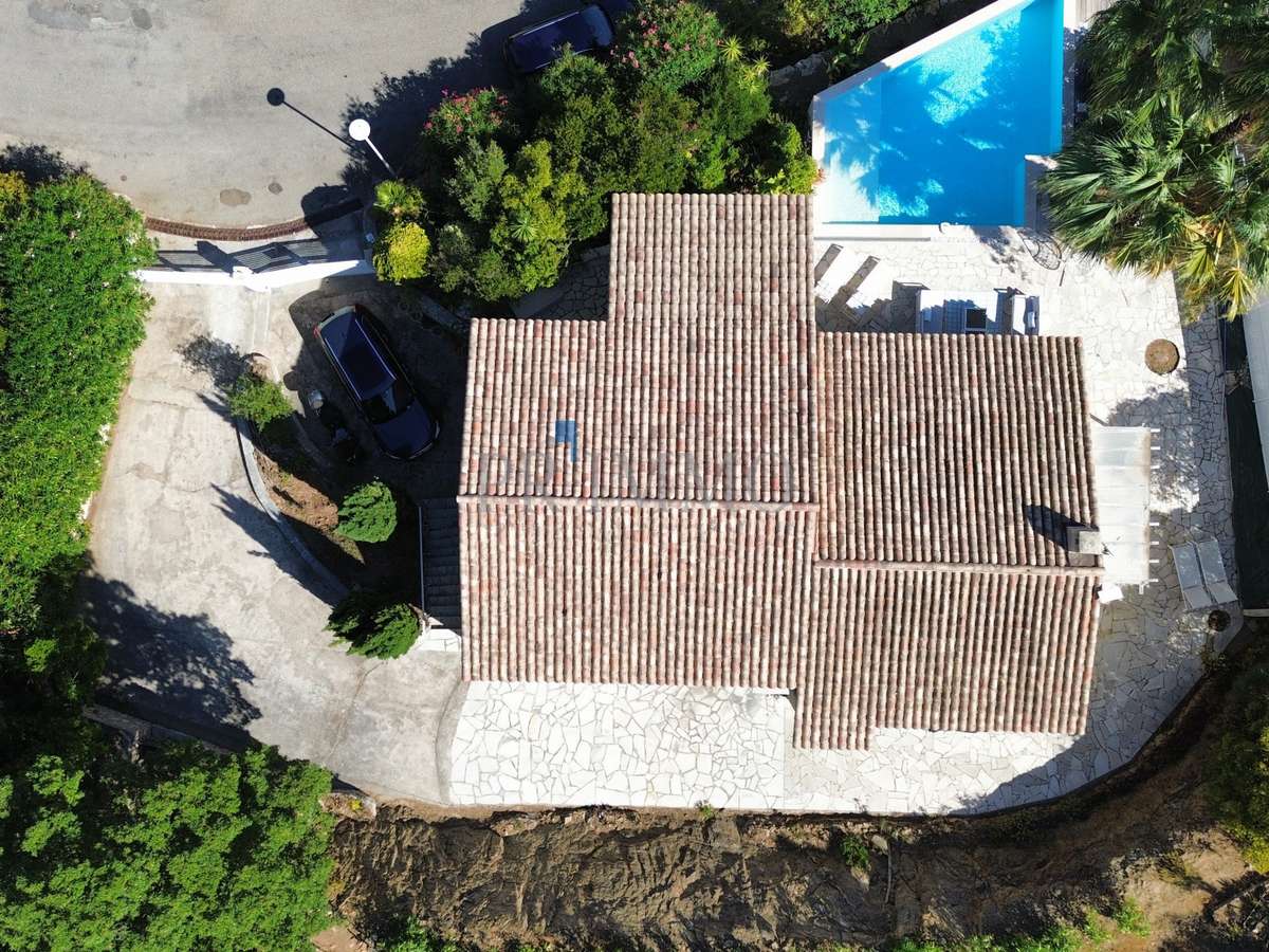 House Roquebrune-sur-Argens