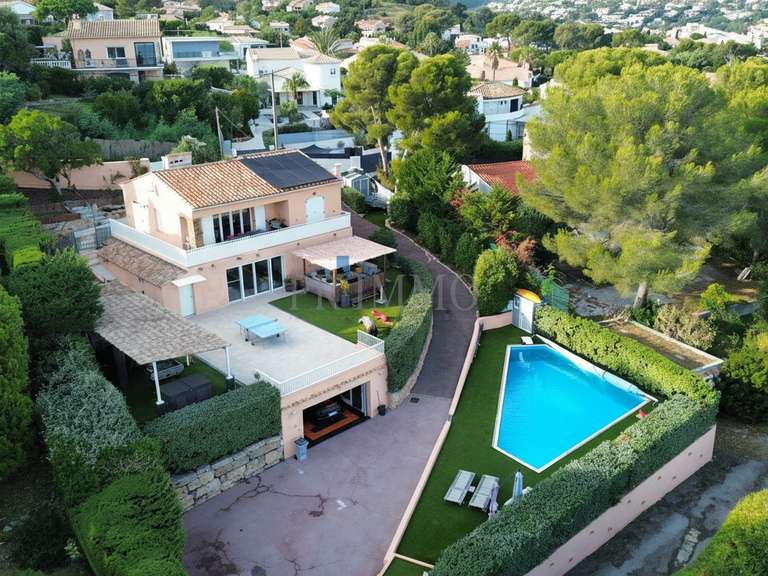 House with Sea view Roquebrune-sur-Argens - 4 bedrooms - 173m²