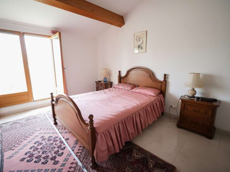 House Roquebrune-sur-Argens - 3 bedrooms - 113m²