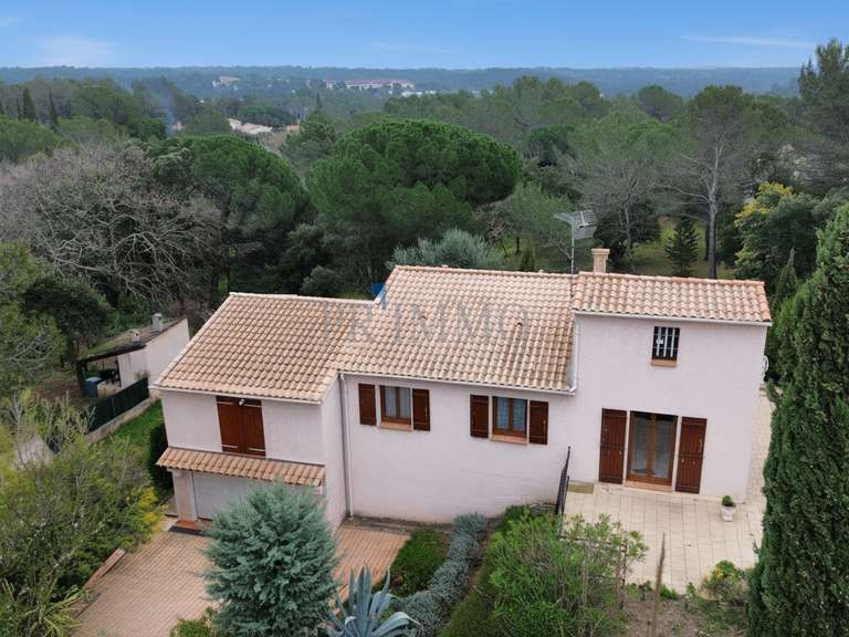 House Roquebrune-sur-Argens - 3 bedrooms - 113m²
