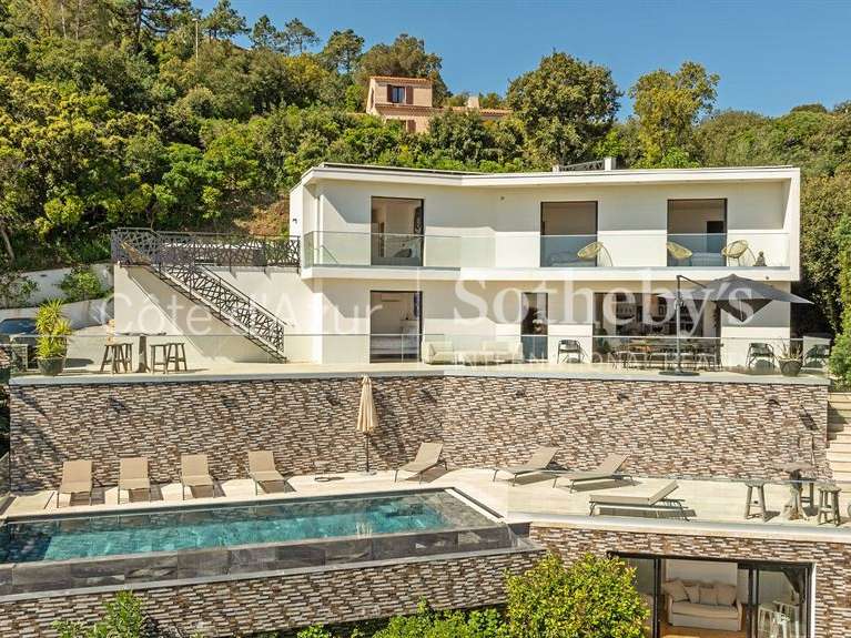 Maison avec Vue sur mer Roquebrune-sur-Argens - 6 chambres - 265m²