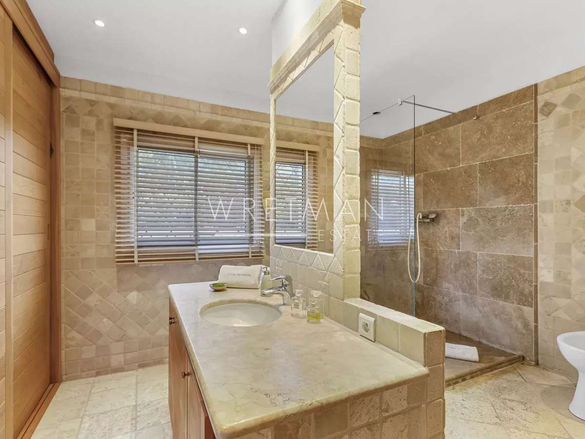 House Roquebrune-sur-Argens