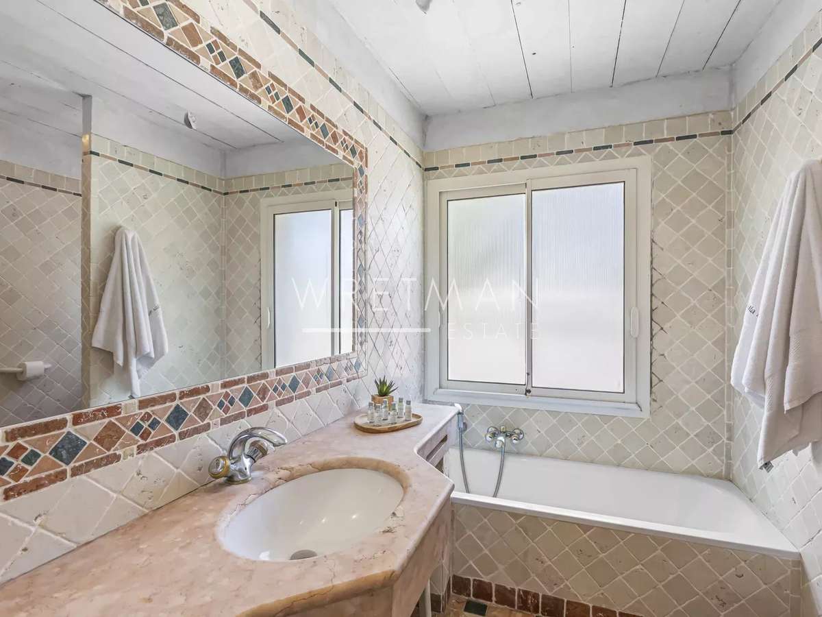 House Roquebrune-sur-Argens