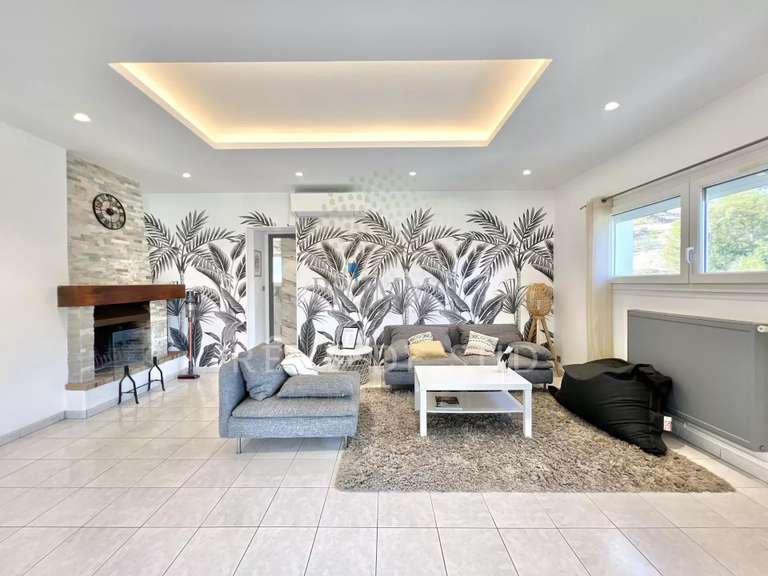 Maison avec Vue sur mer Roquebrune-sur-Argens - 5 chambres - 160m²