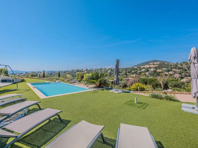 Maison avec Vue sur mer Roquebrune-sur-Argens - 4 chambres - 330m²