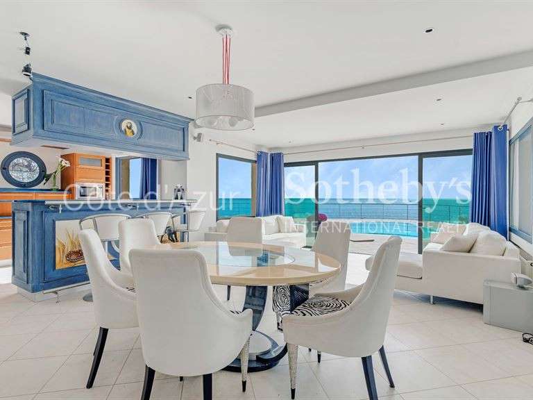 Maison avec Vue sur mer Roquebrune-sur-Argens - 5 chambres - 288m²