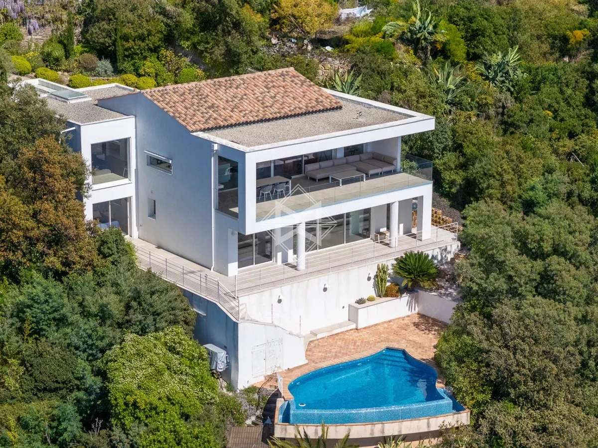 House Roquebrune-sur-Argens