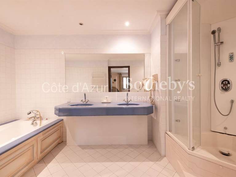 Maison avec Vue sur mer Roquebrune-sur-Argens - 10 chambres - 650m²