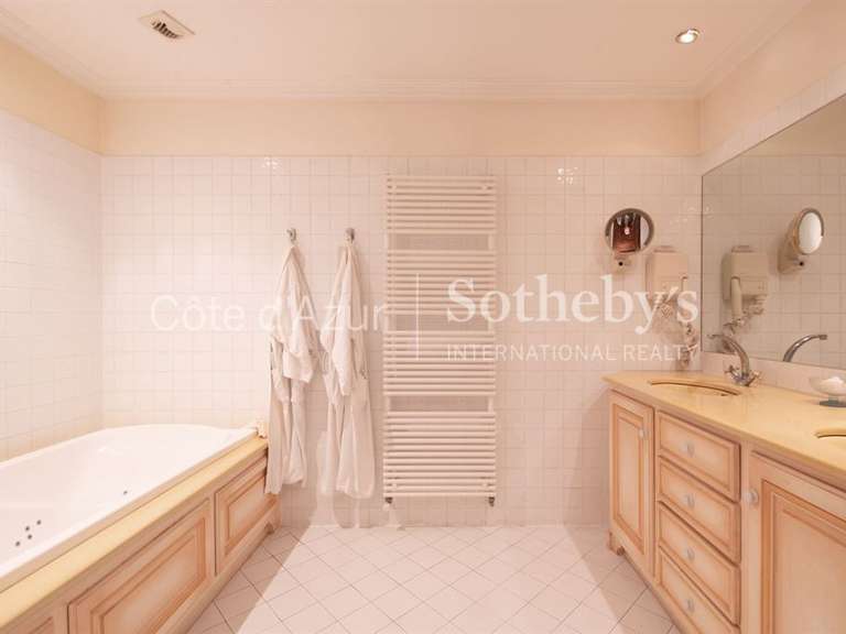 Maison avec Vue sur mer Roquebrune-sur-Argens - 10 chambres - 650m²