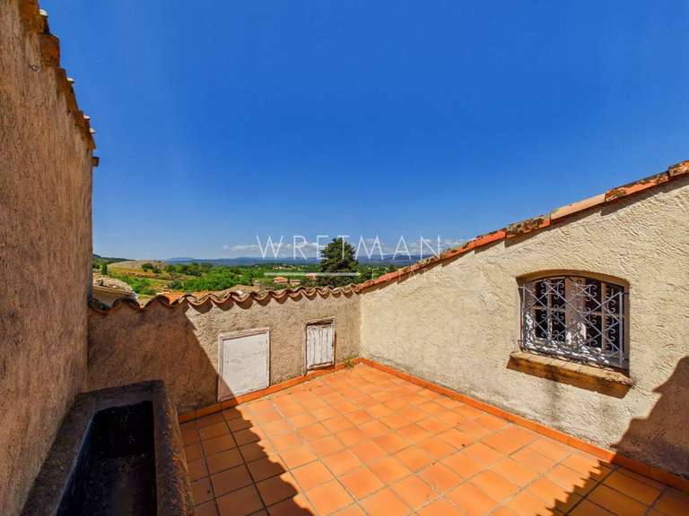 Maison Roquebrune-sur-Argens - 5 chambres - 244m²