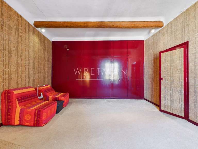 Maison Roquebrune-sur-Argens - 5 chambres - 244m²