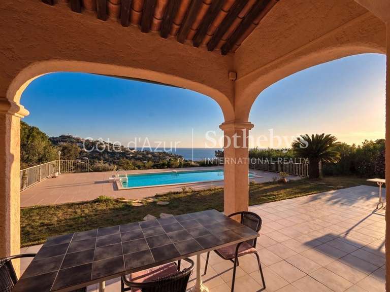 Maison avec Vue sur mer Roquebrune-sur-Argens - 3 chambres - 140m²