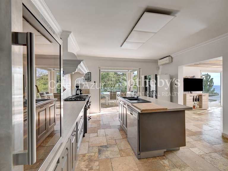 Maison avec Vue sur mer Roquebrune-sur-Argens - 5 chambres - 216m²
