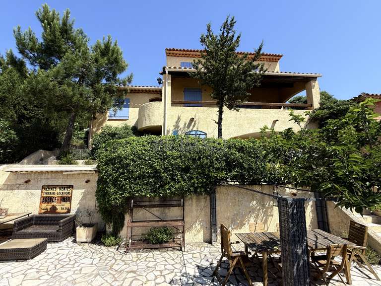 Maison avec Vue sur mer Roquebrune-sur-Argens - 4 chambres - 112m²