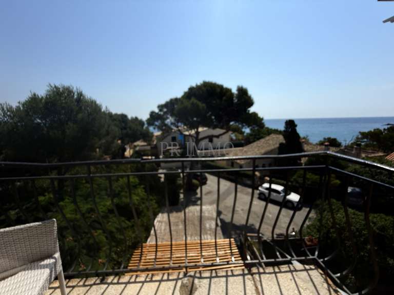 Maison avec Vue sur mer Roquebrune-sur-Argens - 4 chambres - 138m²