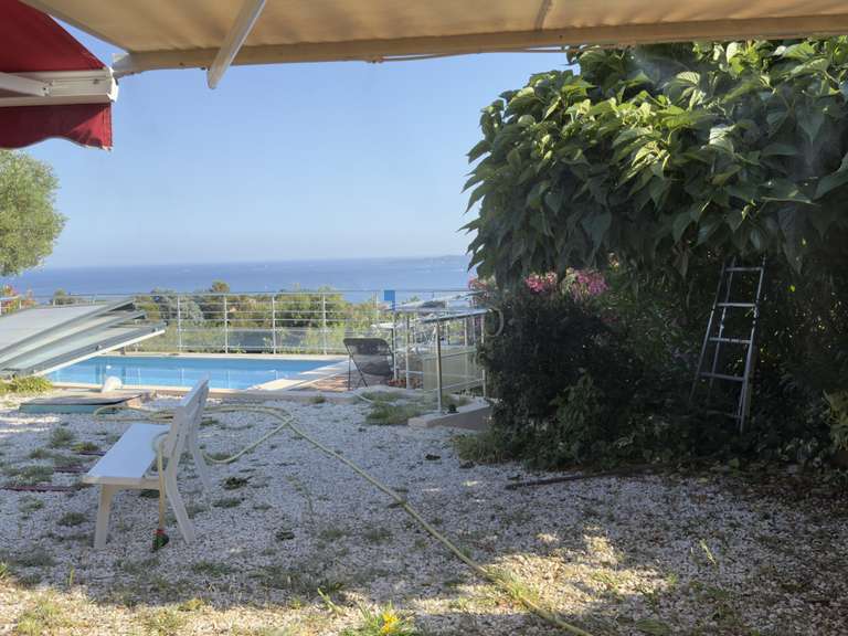 House with Sea view Roquebrune-sur-Argens - 3 bedrooms - 91m²