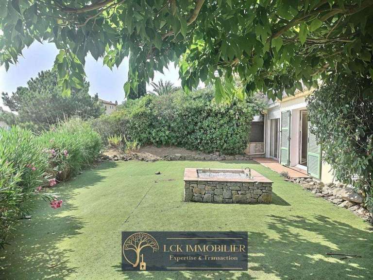 Maison avec Vue sur mer Roquebrune-sur-Argens