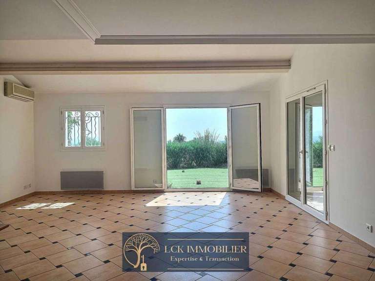 Maison avec Vue sur mer Roquebrune-sur-Argens