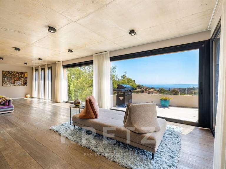 Maison avec Vue sur mer Roquebrune-sur-Argens - 3 chambres - 325m²