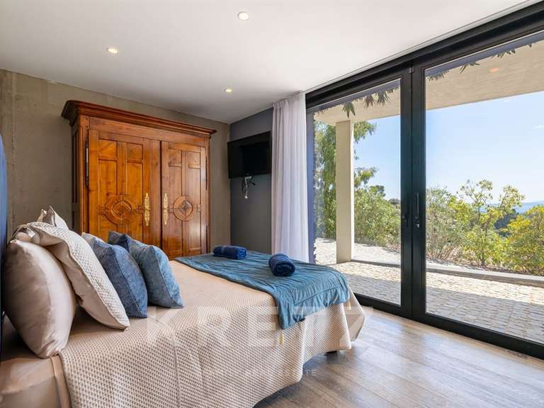 Maison avec Vue sur mer Roquebrune-sur-Argens - 3 chambres - 325m²