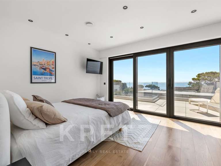 Maison avec Vue sur mer Roquebrune-sur-Argens - 4 chambres - 242m²