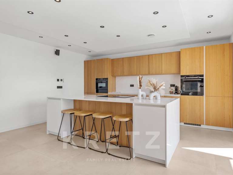 Maison avec Vue sur mer Roquebrune-sur-Argens - 4 chambres - 242m²