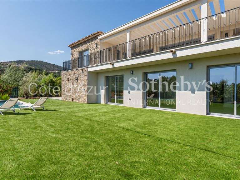 Maison avec Vue sur mer Roquebrune-sur-Argens - 5 chambres - 180m²