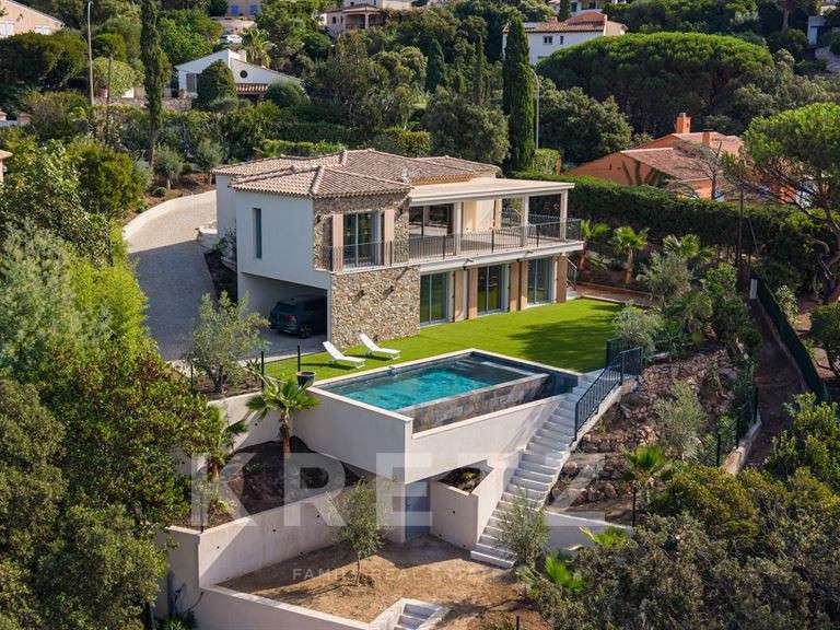 Maison avec Vue sur mer Roquebrune-sur-Argens - 6 chambres - 180m²