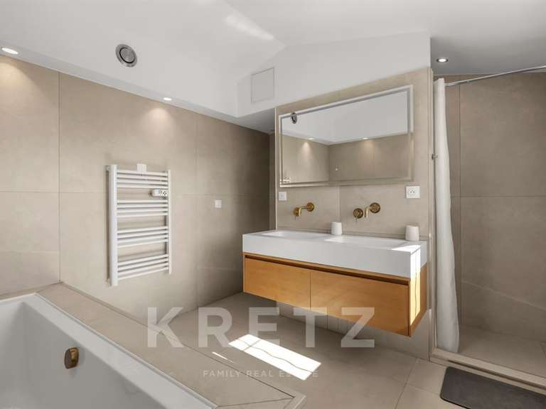 Maison avec Vue sur mer Roquebrune-sur-Argens - 5 chambres - 180m²