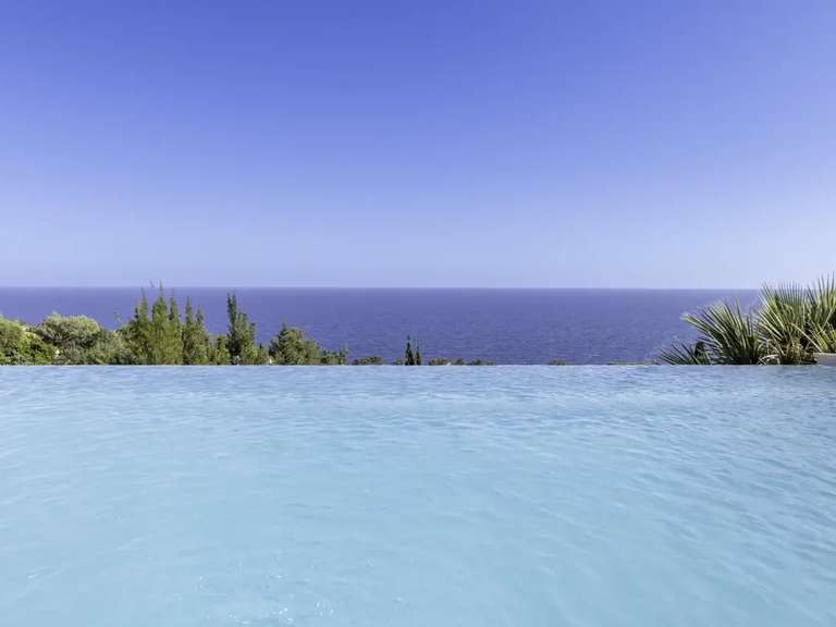 Propriété avec Vue sur mer Roquebrune-sur-Argens - 5 chambres - 254m²