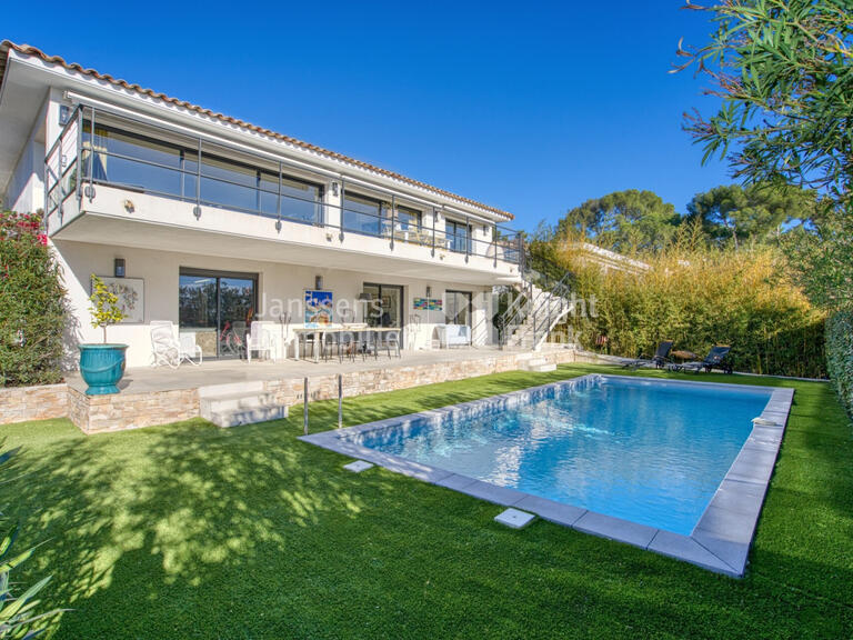 Sale Villa Roquebrune-sur-Argens - 4 bedrooms