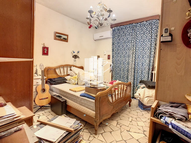 Villa Roquebrune-sur-Argens - 3 bedrooms - 174m²