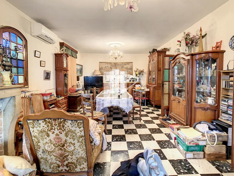 Villa Roquebrune-sur-Argens - 3 bedrooms - 174m²