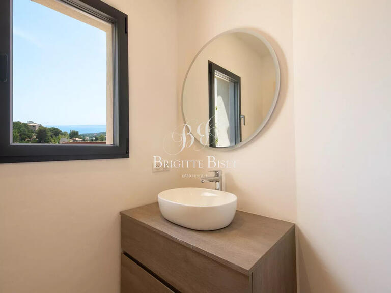 Villa Roquebrune-sur-Argens - 4 chambres - 145m²