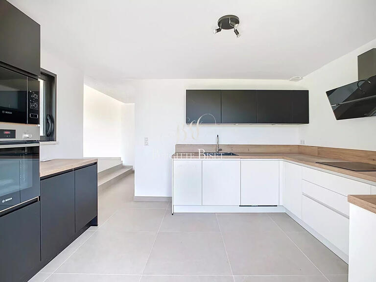 Villa Roquebrune-sur-Argens - 4 chambres - 145m²