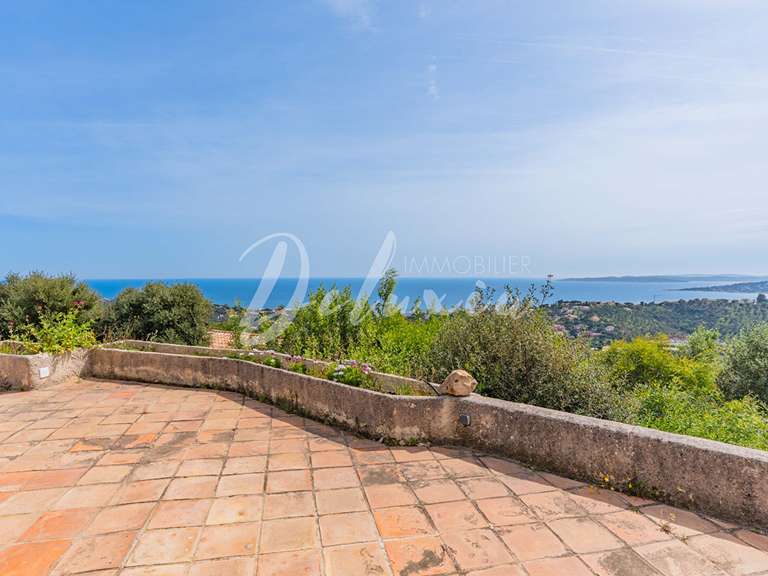 Villa with Sea view Roquebrune-sur-Argens - 6 bedrooms - 220m²
