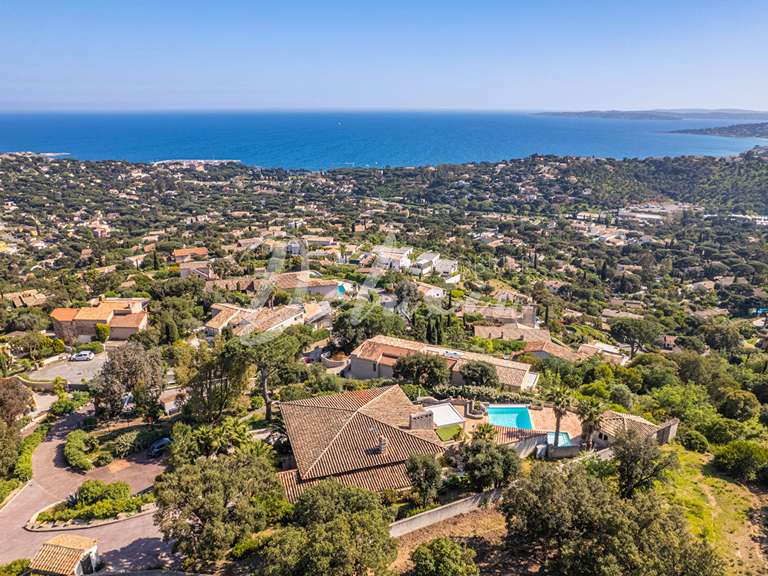 Villa with Sea view Roquebrune-sur-Argens - 6 bedrooms - 220m²