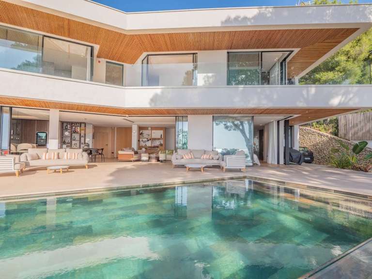 Villa Roquebrune-sur-Argens - 5 chambres - 260m²