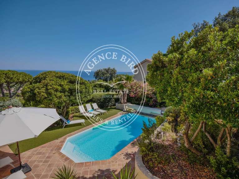 Villa with Sea view Roquebrune-sur-Argens - 4 bedrooms - 147m²