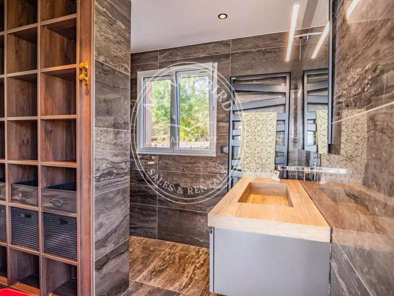 Villa avec Vue sur mer Roquebrune-sur-Argens - 4 chambres - 140m²