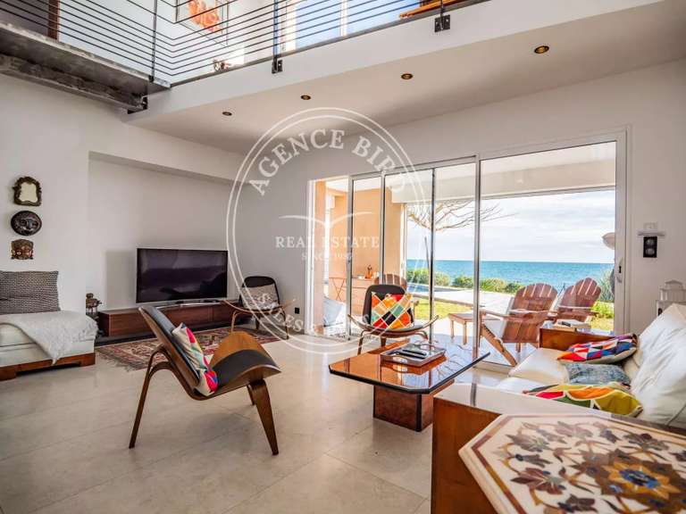 Villa avec Vue sur mer Roquebrune-sur-Argens - 4 chambres - 140m²