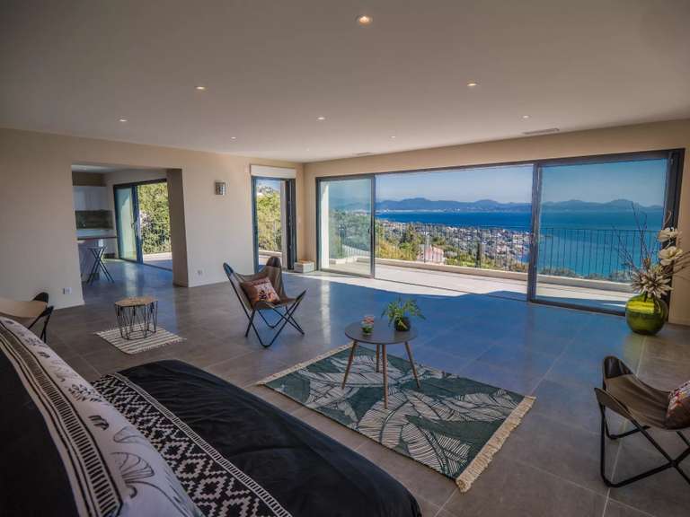 Villa avec Vue sur mer Roquebrune-sur-Argens - 5 chambres - 201m²