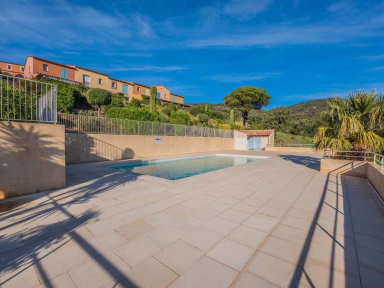 Villa avec Vue sur mer Roquebrune-sur-Argens - 3 chambres - 85m²