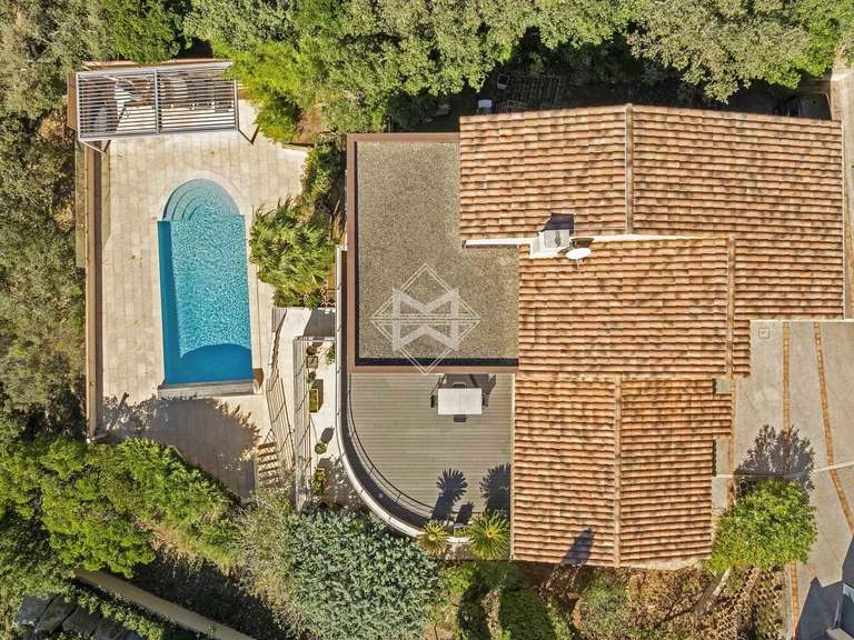 Villa with Sea view Roquebrune-sur-Argens - 6 bedrooms - 225m²