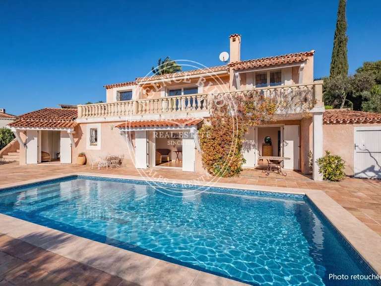 Villa avec Vue sur mer Roquebrune-sur-Argens - 4 chambres - 138m²