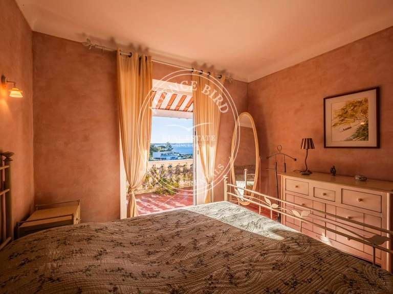 Villa avec Vue sur mer Roquebrune-sur-Argens - 4 chambres - 138m²