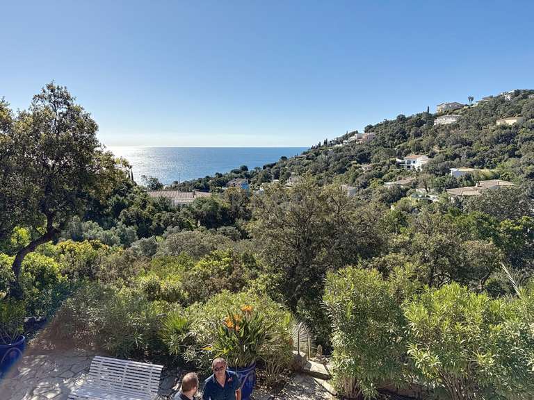 Villa avec Vue sur mer Roquebrune-sur-Argens - 4 chambres - 155m²
