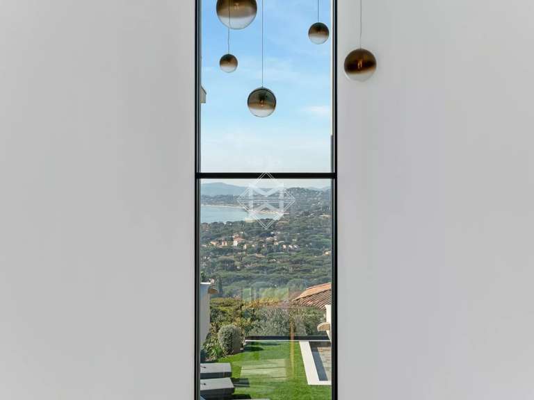 Villa avec Vue sur mer Roquebrune-sur-Argens - 5 chambres - 390m²