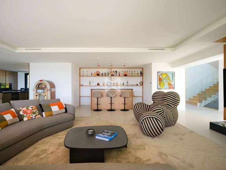 Villa avec Vue sur mer Roquebrune-sur-Argens - 5 chambres - 390m²